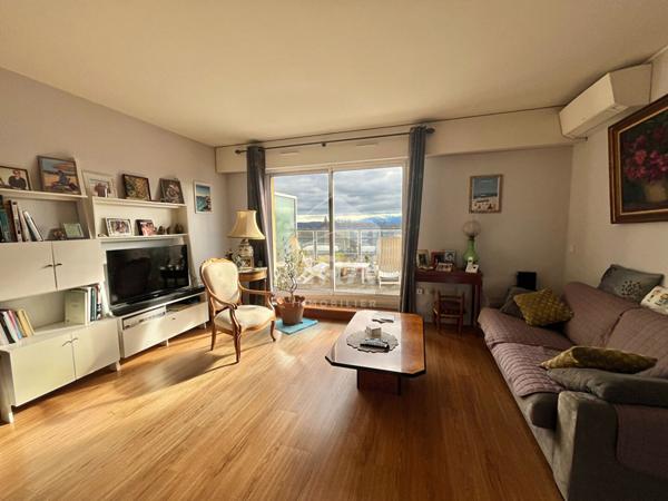 Appartement Résidence SENIORS Pau 3 pièces 88.37 m2 + Double Cave + parking en sous sol