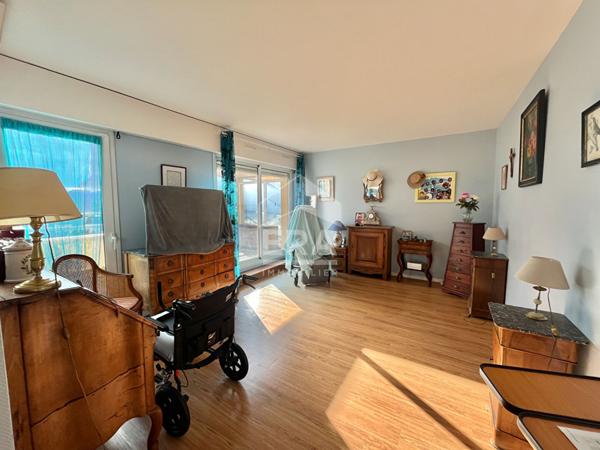 Appartement Résidence SENIORS Pau 3 pièces 88.37 m2 + Double Cave + parking en sous sol