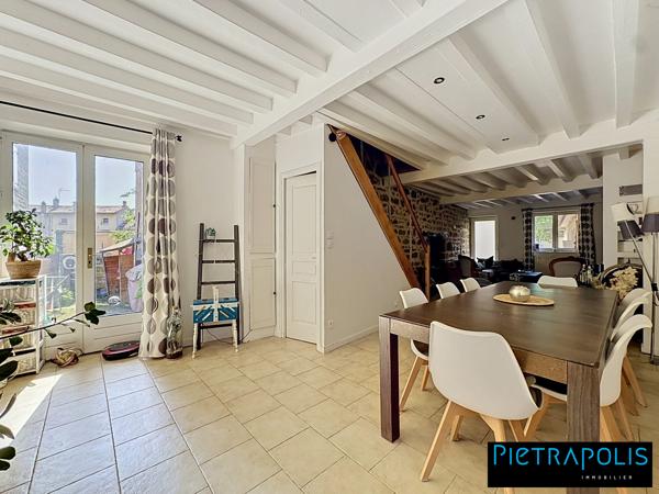 En Exclusivité chez Pietrapolis, Maison de ville de 175m2 avec son jardin de 50m2 + cave de 38m2
