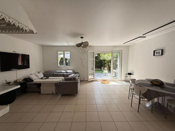 Maison 4 pièces 82m² avec Terrain de 160.48m² et Parking sur Alfortville