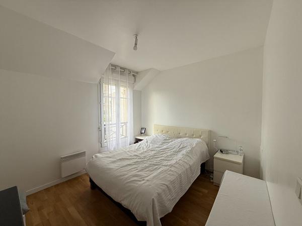 Maison 4 pièces 82m² avec Terrain de 160.48m² et Parking sur Alfortville