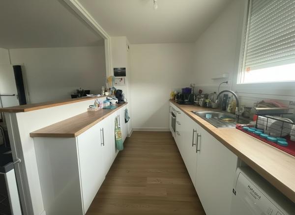 Appartement 5 pièces à vendre à Landivisiau - Bon état, proche commodités