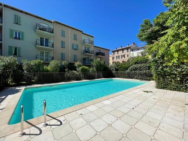 Appartement  2 pièce(s) 59,1m2 + cave
