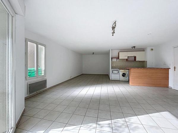 Appartement  2 pièce(s) 59,1m2 + cave