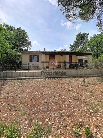 Villa Gareoult 4 pièces 88 m2, Terrain piscinable 2390 m2, Garage, terrasse, cuisine d'été