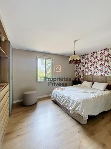 Villa Gareoult 4 pièces 88 m2, Terrain piscinable 2390 m2, Garage, terrasse, cuisine d'été