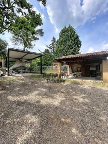 Villa Gareoult 4 pièces 88 m2, Terrain piscinable 2390 m2, Garage, terrasse, cuisine d'été