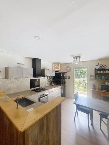 Villa Gareoult 4 pièces 88 m2, Terrain piscinable 2390 m2, Garage, terrasse, cuisine d'été