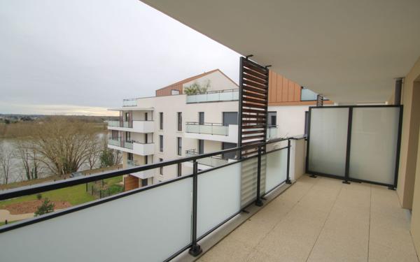 Appartement à vendre    3 pièces • 76 m2 Orléans