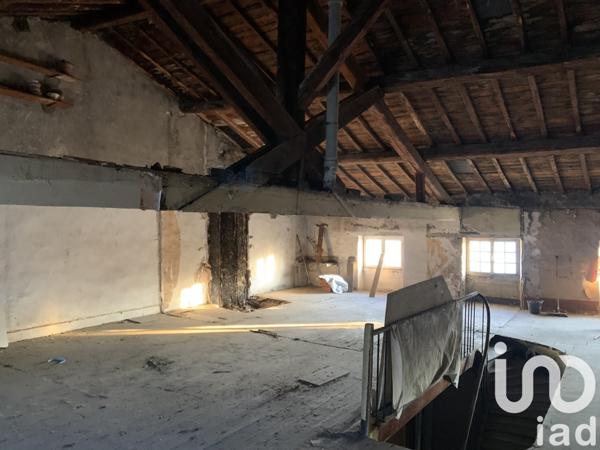 Appartement 5 pièces de 150 m² à Romans-sur-Isère (26100)