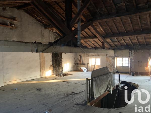 Appartement 5 pièces de 150 m² à Romans-sur-Isère (26100)