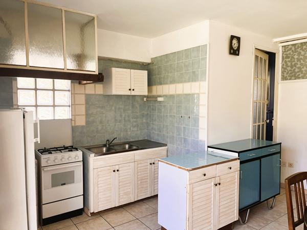 Studio meublé avec extérieur