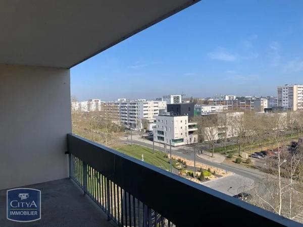 Appartement à louer 3 pièces 61.92m² Angers (49000)