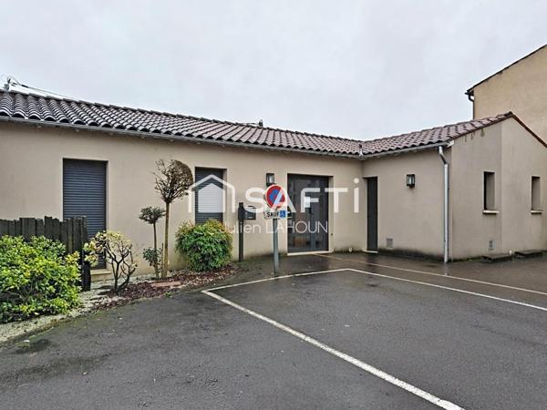 LOCAUX PROFESSIONNELS – EMPLACEMENT STRATÉGIQUE