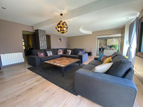 SAINT-PIERRE-QUIBERON - Maison familiale de 251 m²