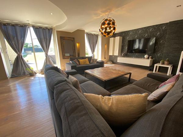 SAINT-PIERRE-QUIBERON - Maison familiale de 251 m²