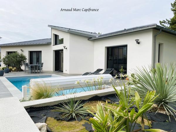 Maison contemporaine à vendre 5 pièces PLOUNEOUR TREZ (29)