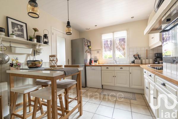 Maison à vendre 8 pièces 160 m² Freneuse