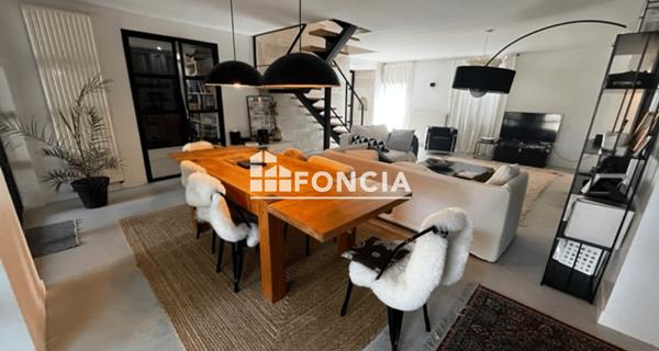 À vendre Maison 9 pièces 220 m² - Cagnac-les-mines 81130