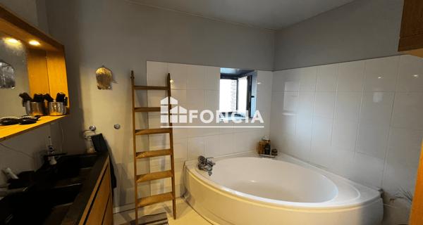À vendre Maison 9 pièces 220 m² - Cagnac-les-mines 81130