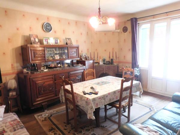 87290 CHATEAUPONSAC - Maison de 74 m², avec belle terrasse extérieure.