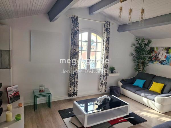 Appartement à SANARY-SUR-MER, 83110 - 6 pièces 144m²