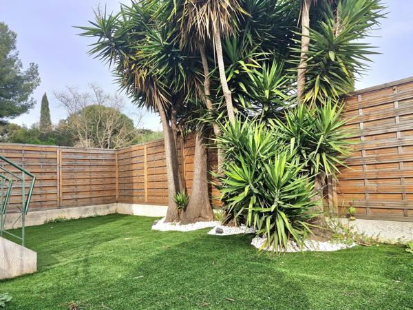 Appartement à SANARY-SUR-MER, 83110 - 6 pièces 144m²