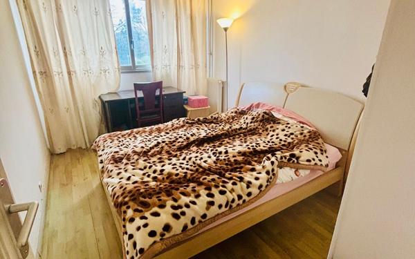 Appartement à vendre    5 pièces • 104 m2 La Courneuve