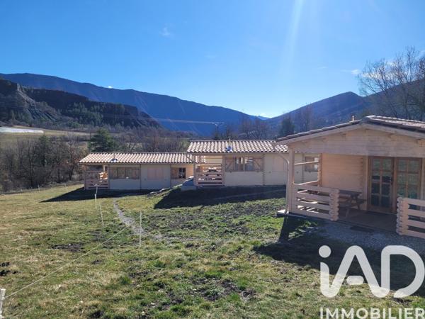 Maison à vendre 16 pièces 340 m² La Robine-sur-Galabre