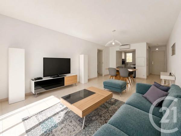 Appartement T3 à vendre  3 pièces - 70,70 m 2   CALVI  - 202