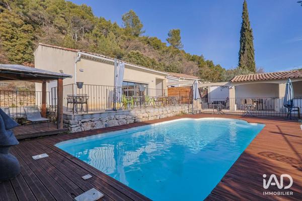 Hôtel-restaurant à vendre 800 m² Peyruis