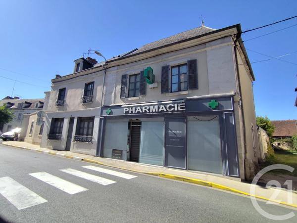 Maison à vendre  4 pièces - 250,40 m 2   LIGNIERES  - 18