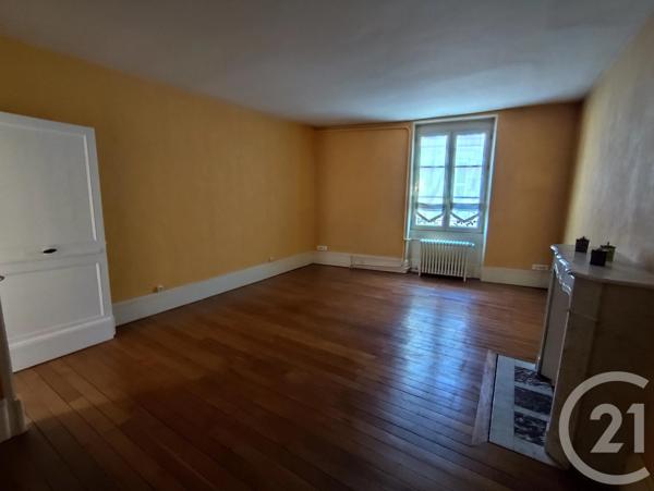 Maison à vendre  4 pièces - 250,40 m 2   LIGNIERES  - 18