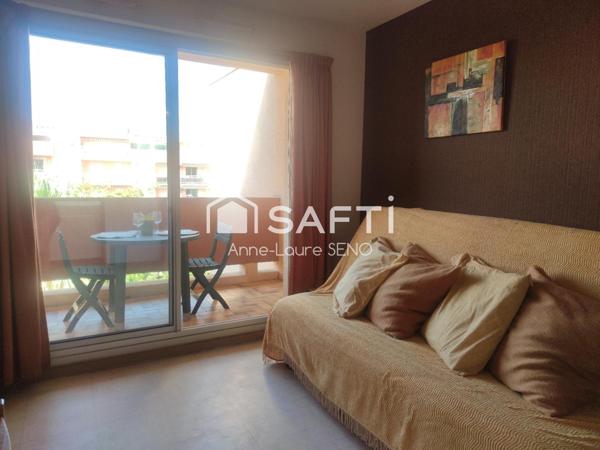 STUDIO DANS RESIDENCE AVEC PISCINE ET TENNIS