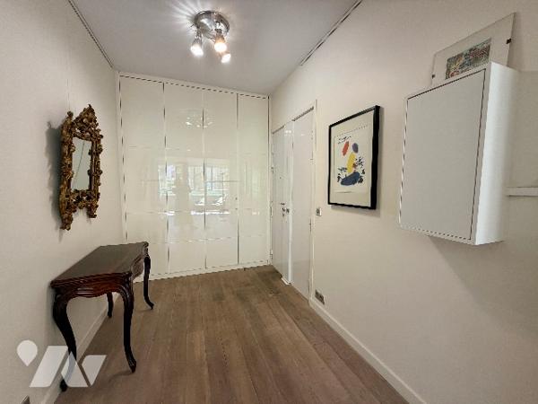 PARIS 7ᵉ – Gros-Caillou – 15 Avenue Franco-Russe - Grand deux-pièces 58,5m²
