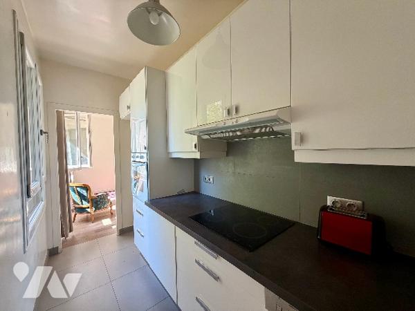 PARIS 7ᵉ – Gros-Caillou – 15 Avenue Franco-Russe - Grand deux-pièces 58,5m²