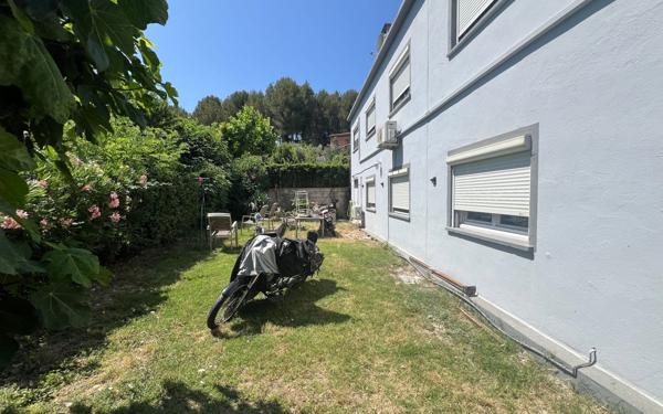 Maison à vendre    6 pièces • 135 m2 Allauch