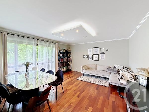 Appartement F4 à vendre  4 pièces - 81,20 m 2   CHARENTON LE PONT  - 94