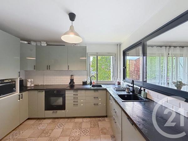 Appartement F4 à vendre  4 pièces - 81,20 m 2   CHARENTON LE PONT  - 94