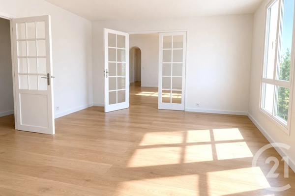 Appartement à vendre  5 pièces - 116,68 m 2   CRETEIL  - 94