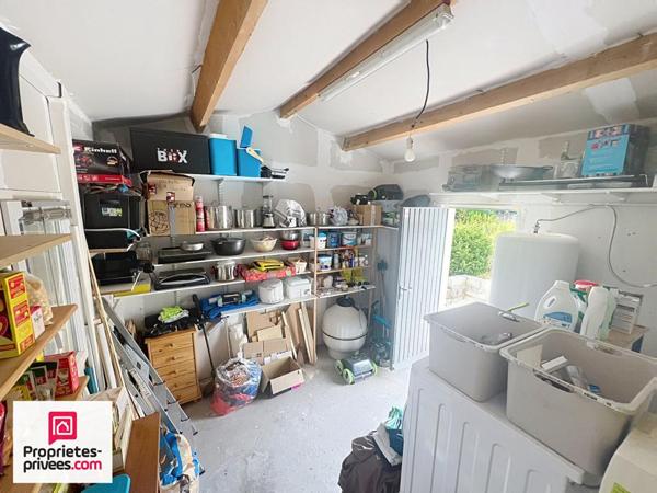 RIANS  VILLA T4 AVEC PISCINE ET ACCÈS AU VILLAGE À PIED