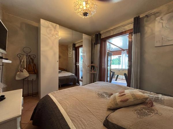 GIGEAN(34), À VENDRE MAISON PLAIN-PIED P5, SURFACE TOTALE 167 m2, TERRAIN 767 m2, T2 INDÉPENDANT, PISCINE, GARAGE