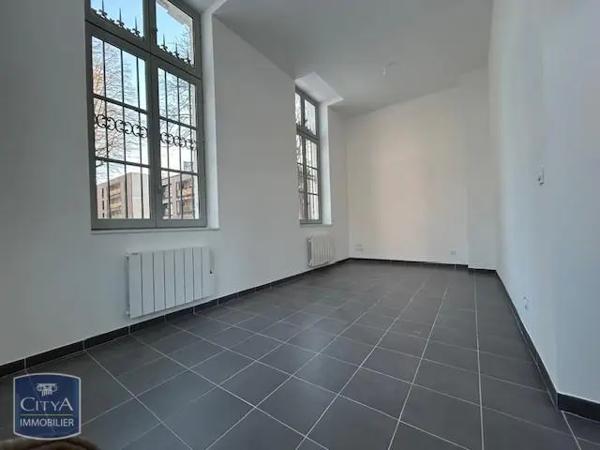 Appartement à louer 3 pièces 56.3m²