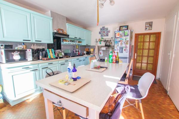 Maison à vendre |  Thouron |  10 pièces | 200 m²