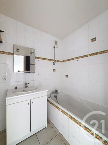 Appartement F4 à vendre  4 pièces - 70 m2 CLERMONT FERRAND - 63