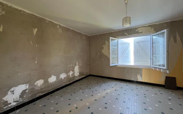 Maison à vendre    5 pièces •  Saint-Pierre-d'Oléron