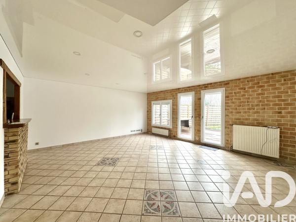 Maison à vendre 6 pièces 108 m² Savigny-le-Temple