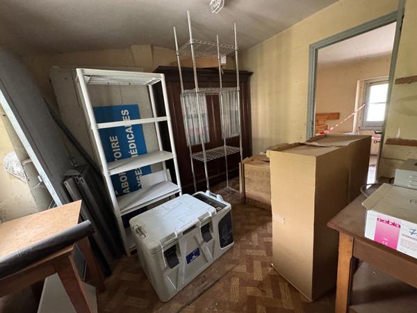 A VENDRE - LOCAL COMMERCIAL DE 315M2 PAMIERS