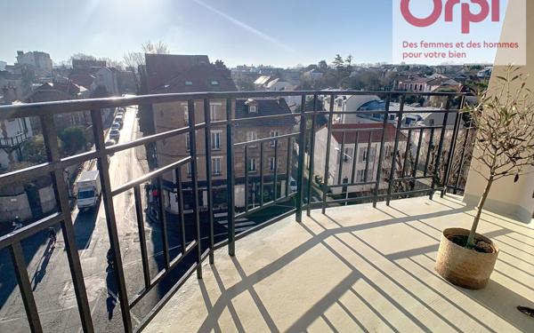 Appartement à vendre    3 pièces • 64,17 m2 Issy-les-Moulineaux