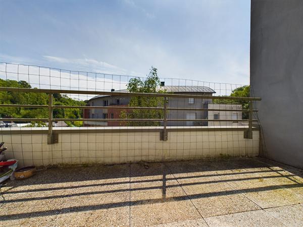 VENTE : appartement de 2 pièces (49 m²) à ELBEUF